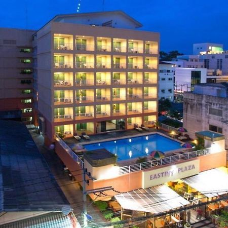 Eastiny Plaza Hotel Pattaja Kültér fotó