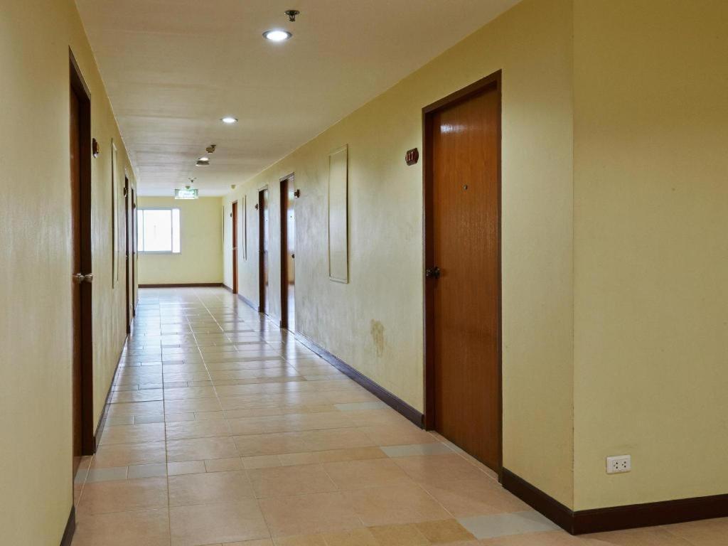 Eastiny Plaza Hotel Pattaja Kültér fotó